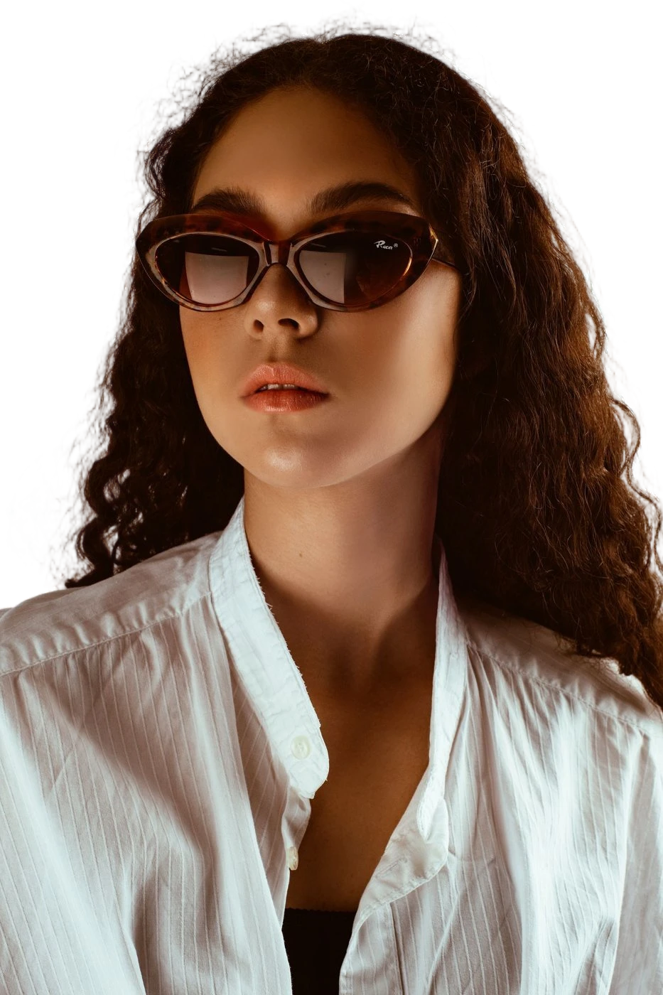 Curly hair, background removed